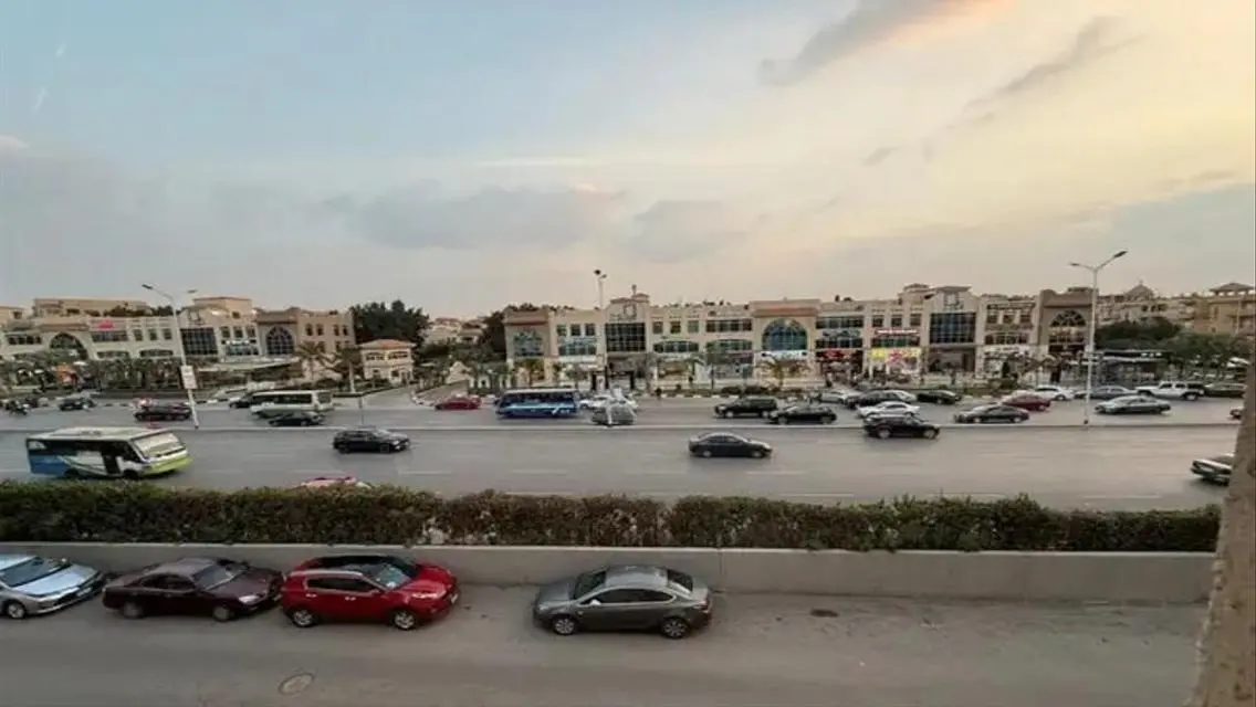 شقة مريحة للإيجار بموقع متميز