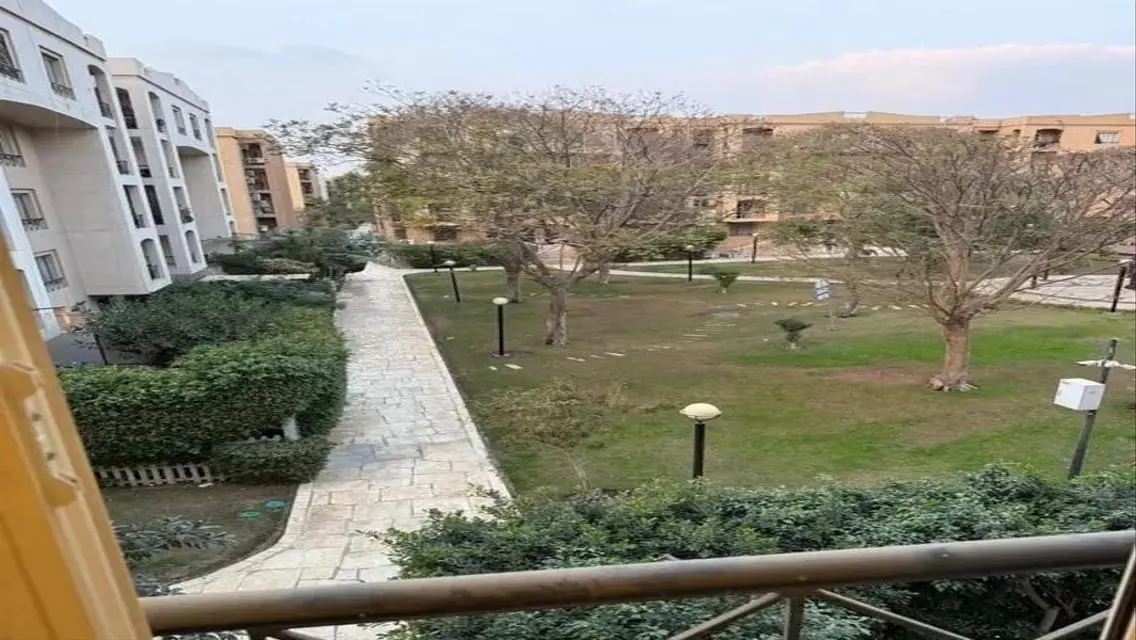 شقة مريحة للإيجار بموقع متميز