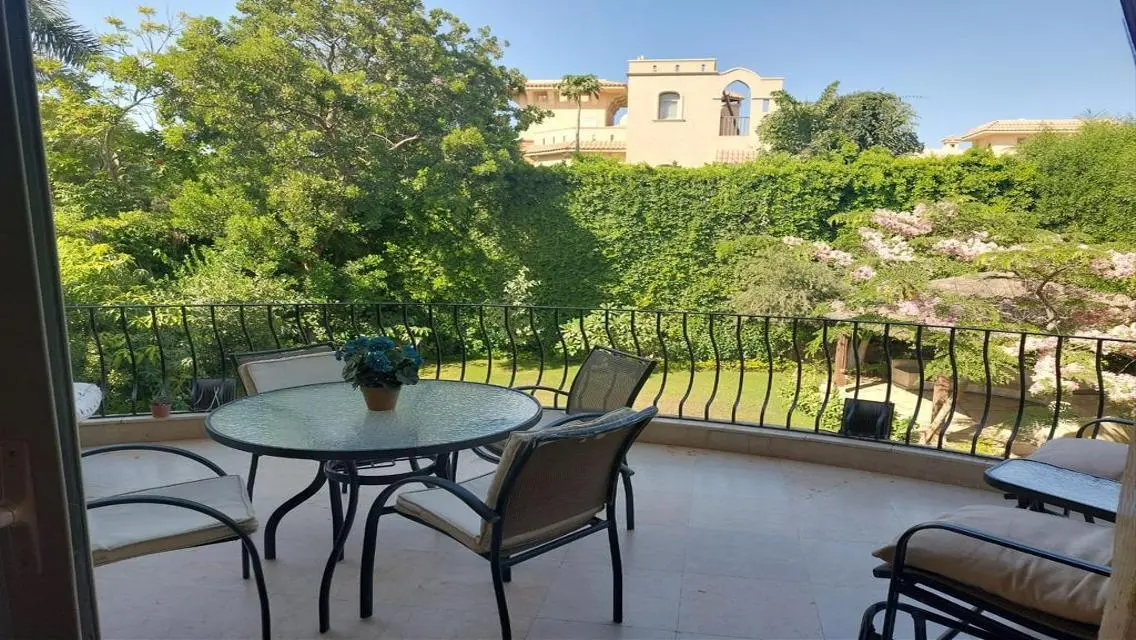 Luxury Villa for Sale with Lake View