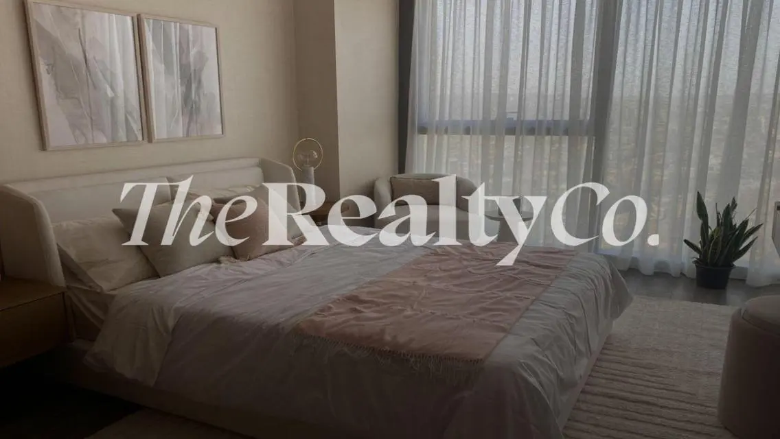 3-Bedroom Loft Apartment in Zed West