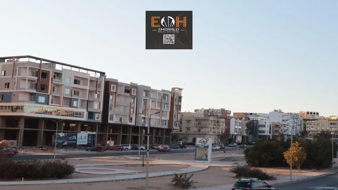 Luxury Apartment with Modern Design in the Heart of the City