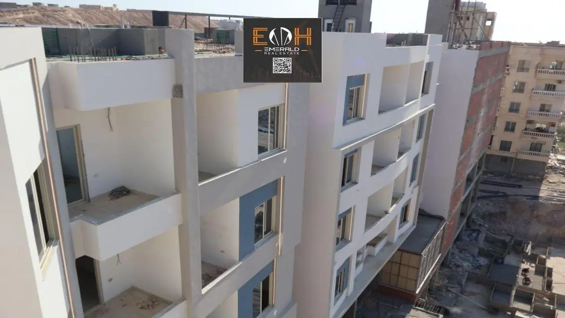 Luxury Apartment with Modern Design in the Heart of the City
