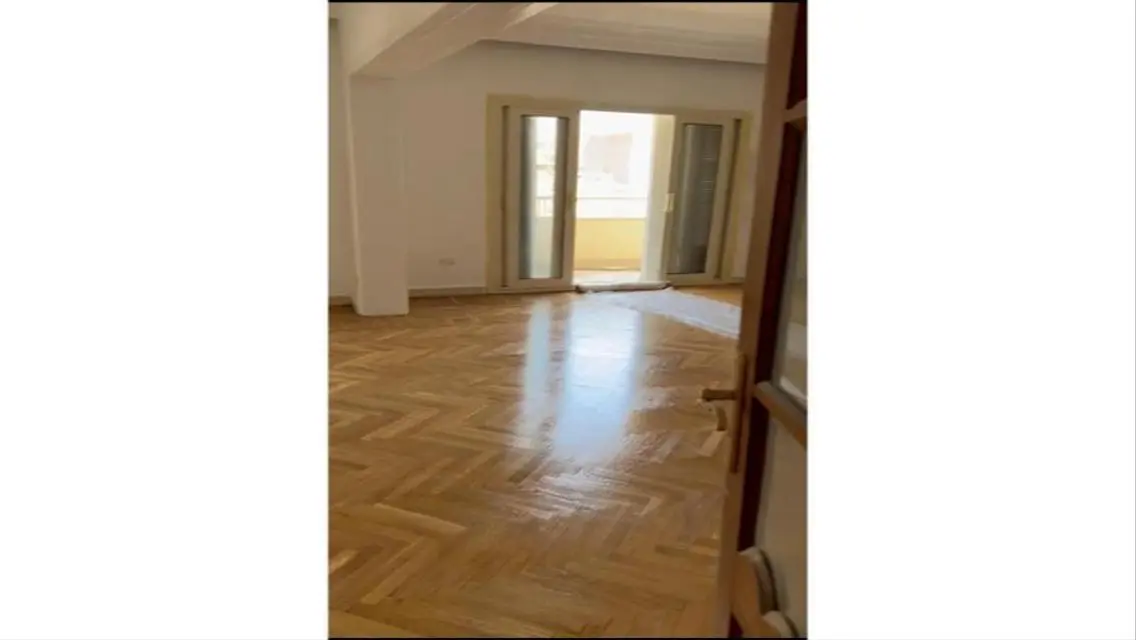 Stylish 320 sqm Apartment for Sale