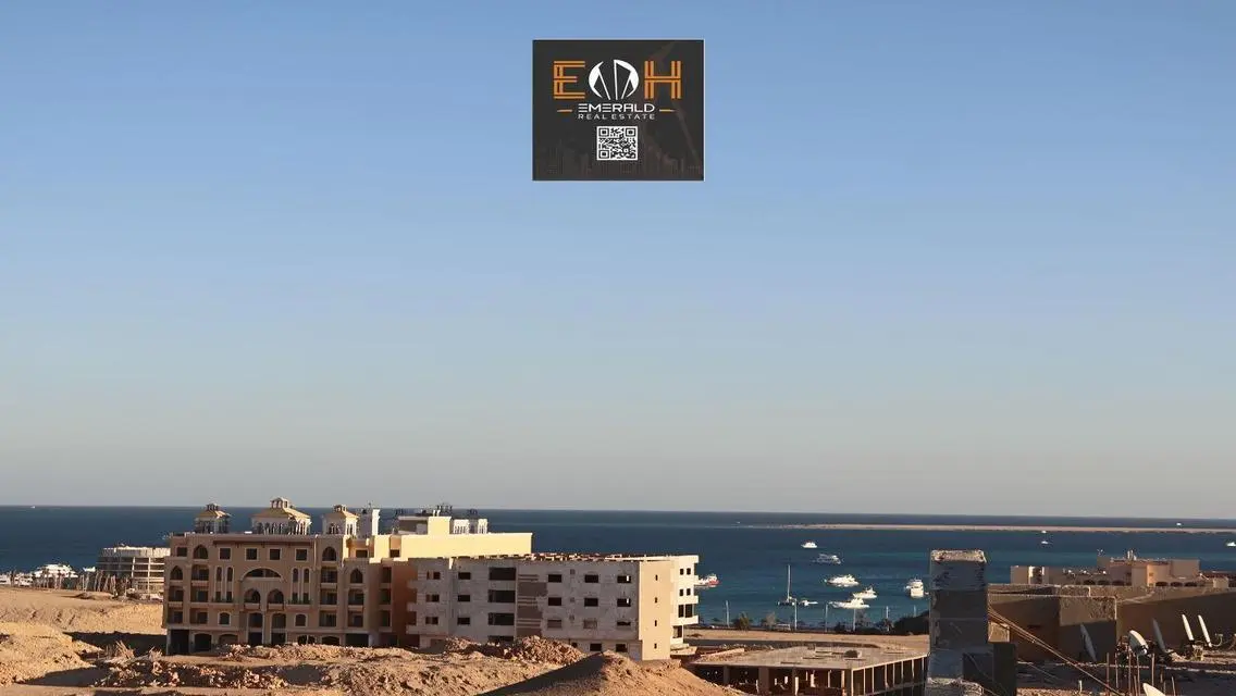Stunning Apartment for Sale at 34-34