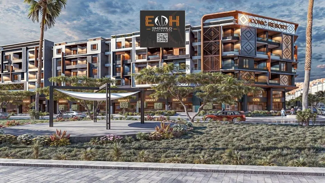 Luxury Apartment with Private Garden and Pool in Prime Location