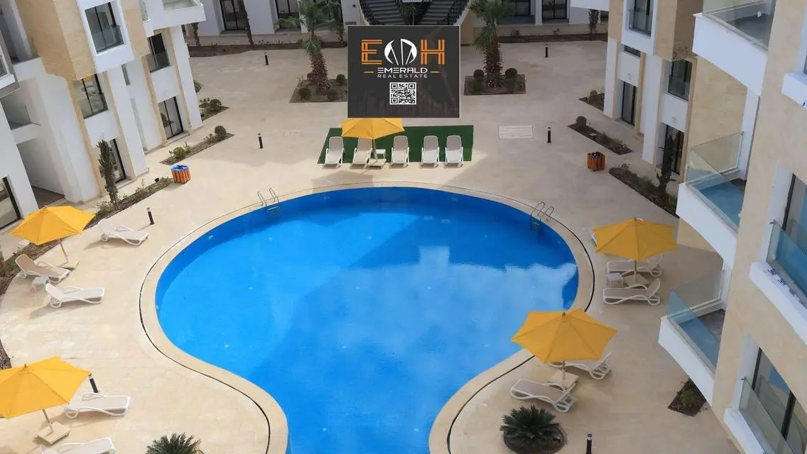 Luxury Villa with Private Garden and Pool