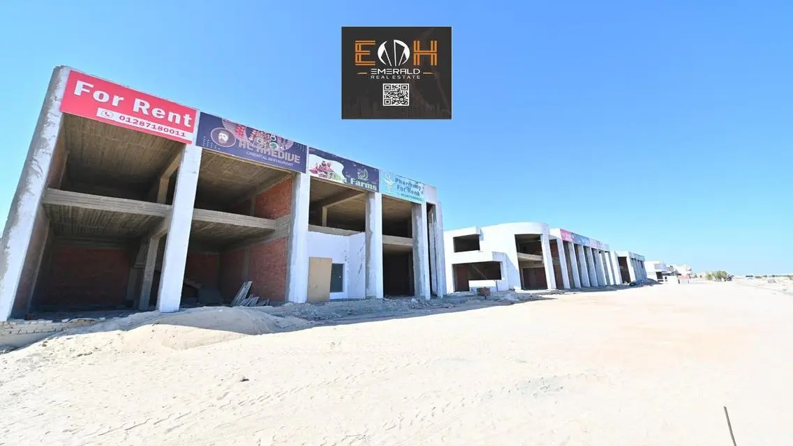 Luxury Villa with Private Garden and Pool for Sale