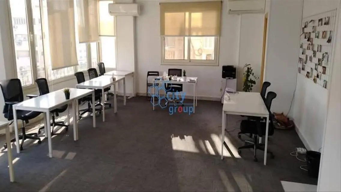 شقة حديثة وخدمة 24/7 في قلب المدينة