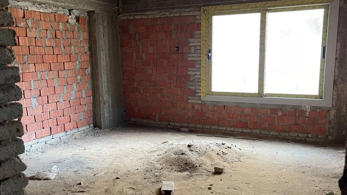Luxurious Apartment for Sale with Spacious Layout