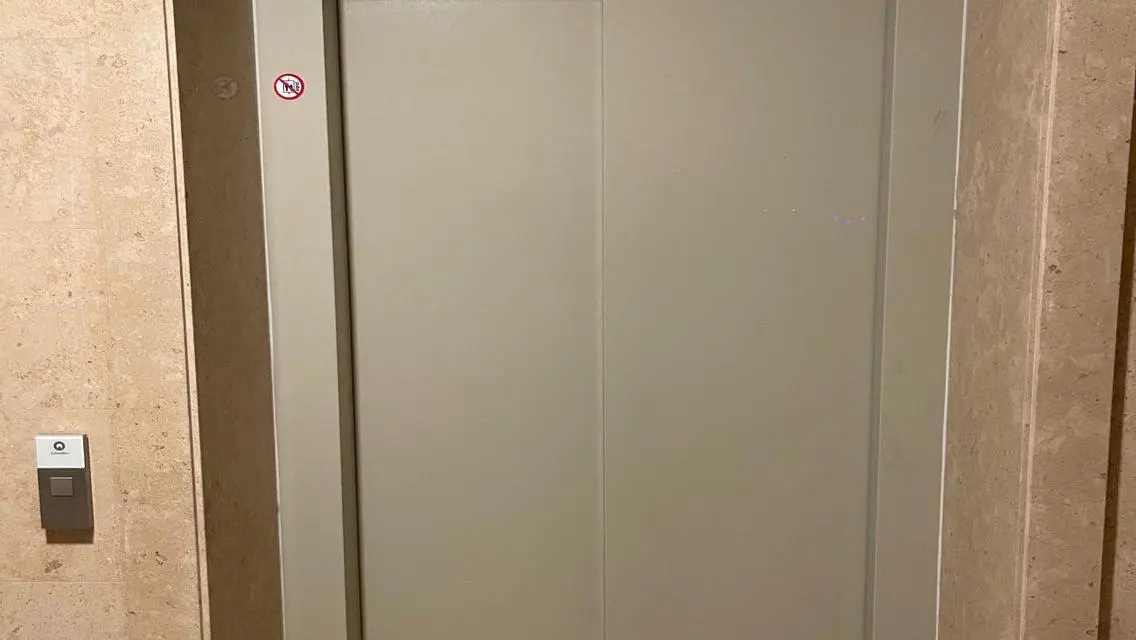 Luxurious Apartment for Sale with Spacious Layout