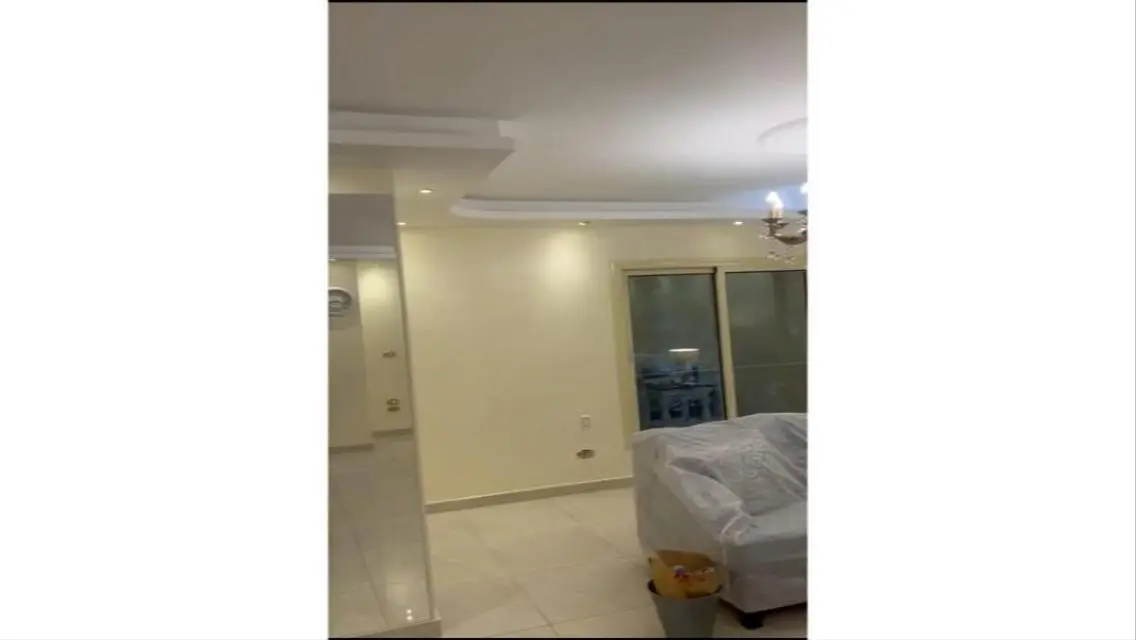 شقة فاخرة للإيجار بسعر مميز في موقع رائع