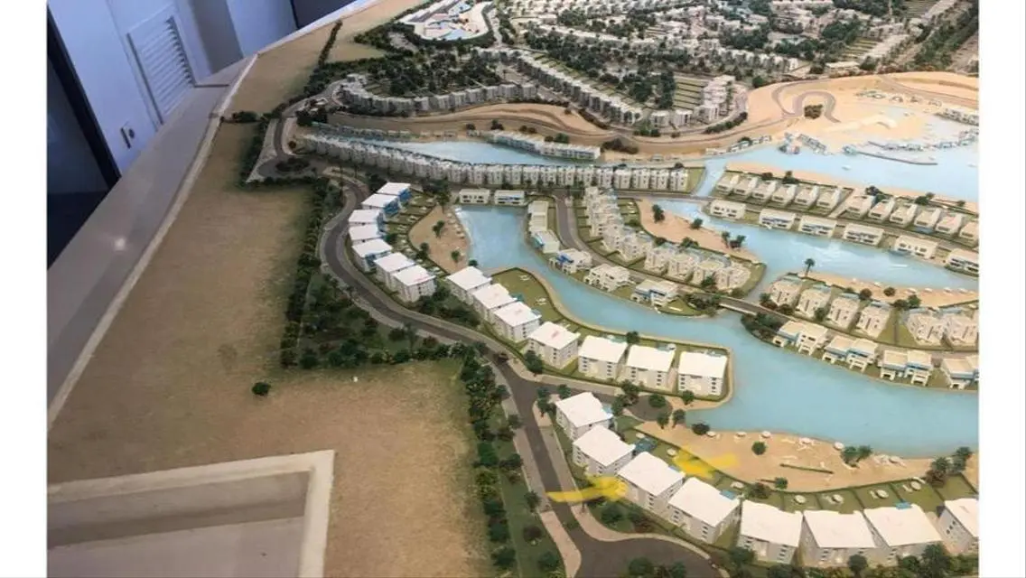 Luxury Apartment for Sale with Lake View