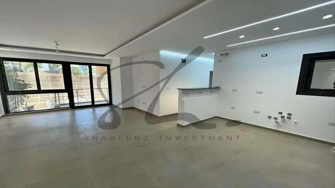 Luxury Villa for Sale in Stone Park