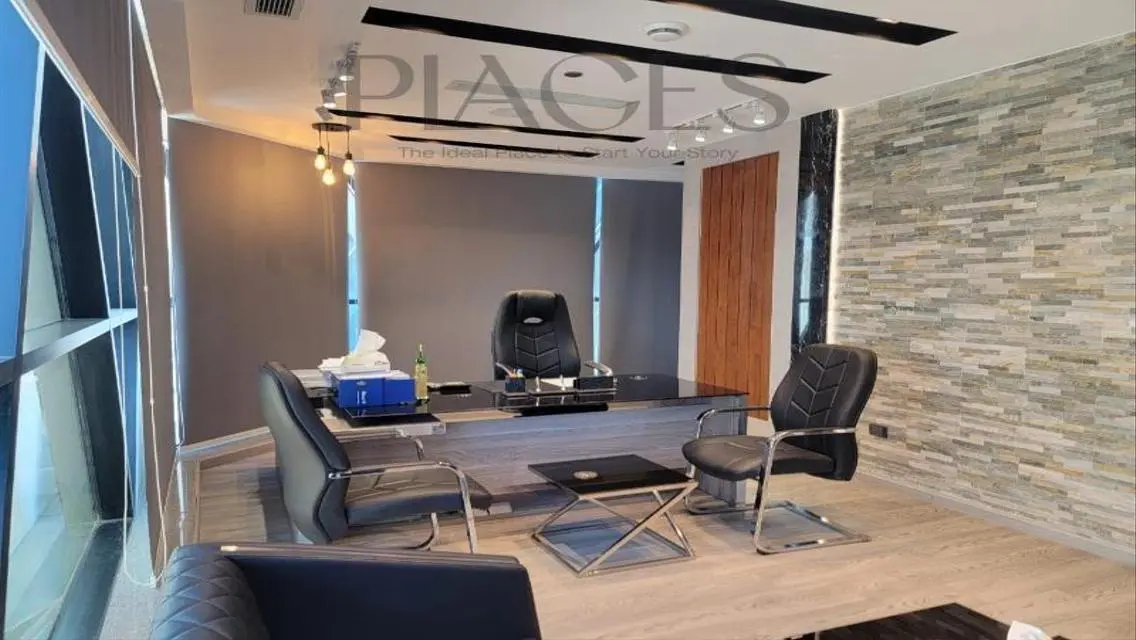 Luxury Property for Sale - 190 sqm with 3 Meeting Rooms