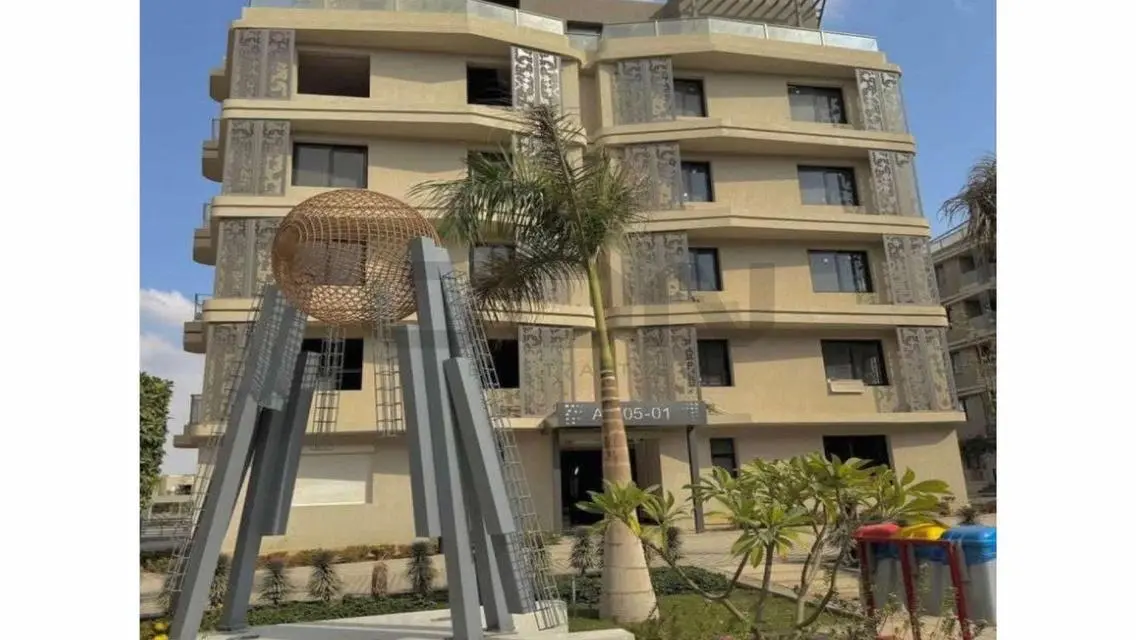 Luxurious Villa with Private Pool in Prime Location