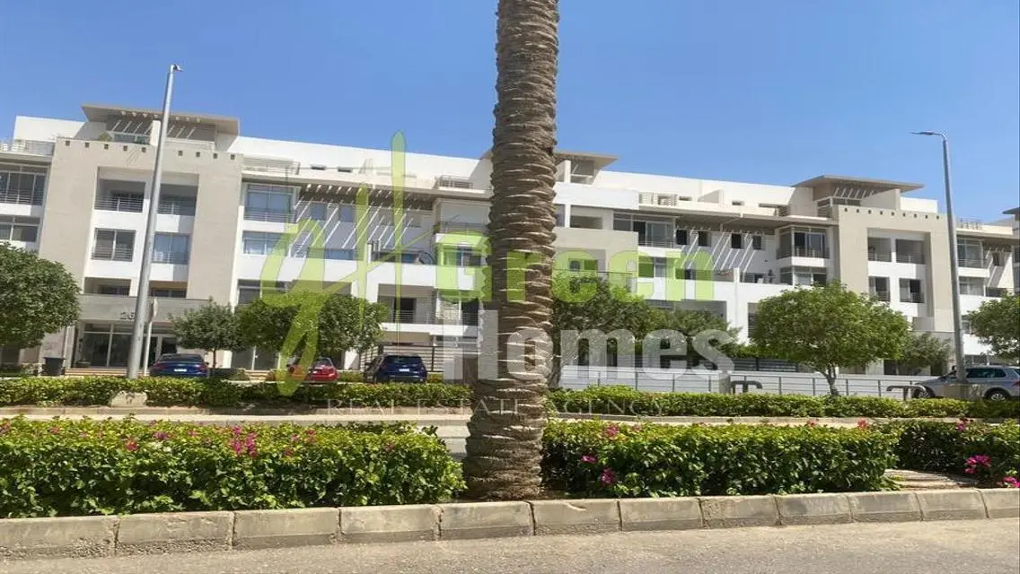 Luxurious Villa for Sale with Private Garden and Pool
