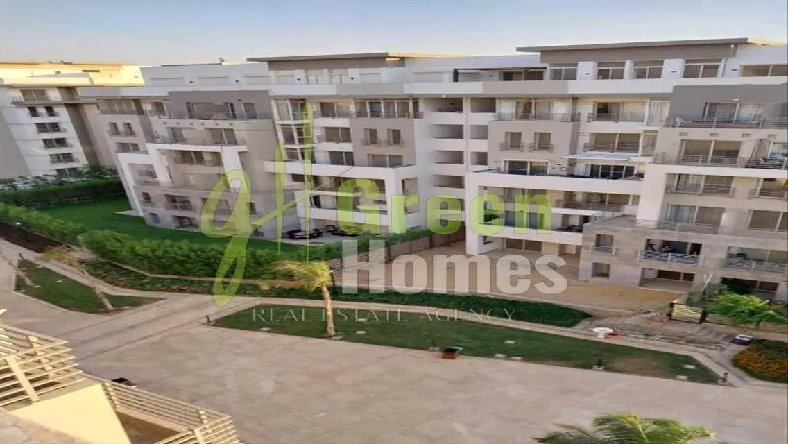 Luxurious Villa for Sale with Private Garden and Pool