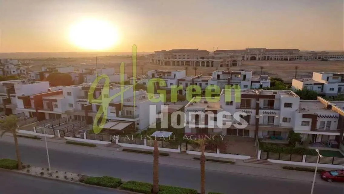 Luxurious Villa for Sale with Private Garden and Pool