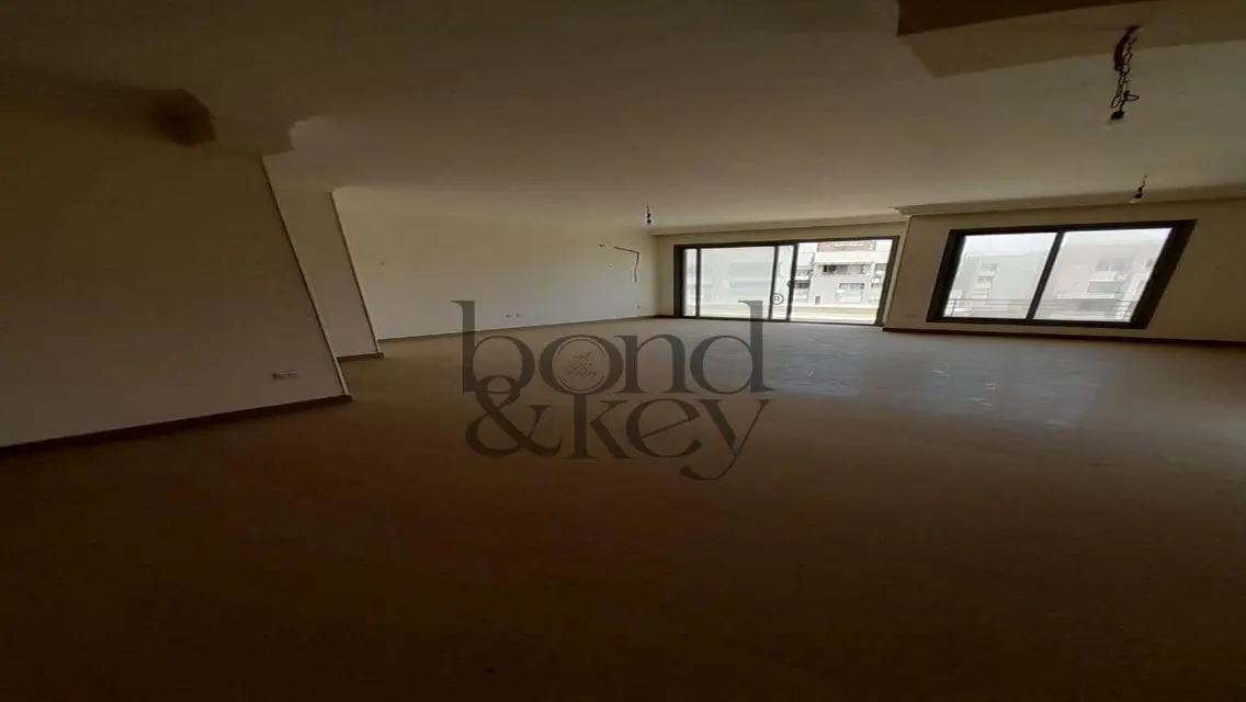 Stunning Apartment in VGK-173 for 27000