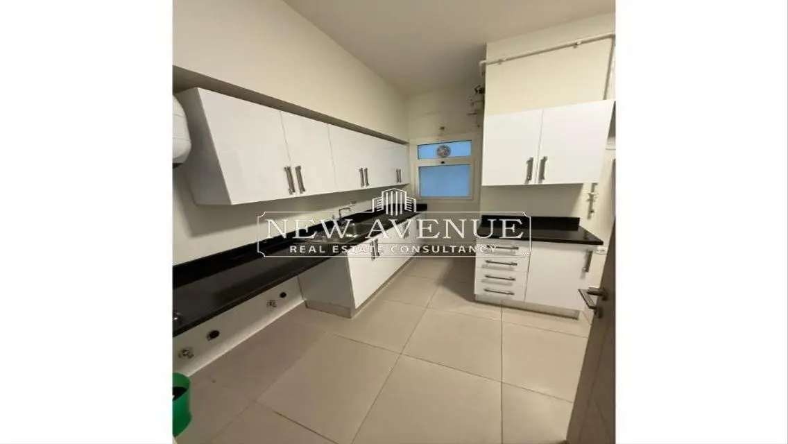 Luxury Apartment on a Major Landmark with 143 sqm