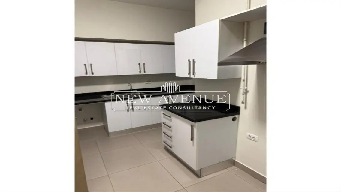 Luxury Apartment on a Major Landmark with 143 sqm
