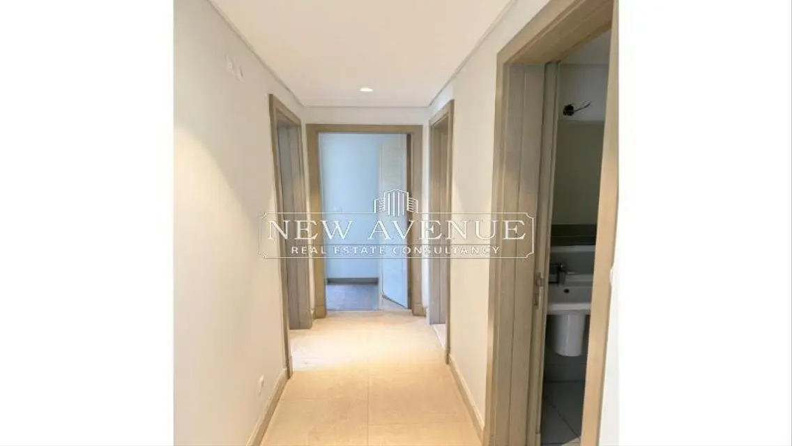 Luxury Apartment on a Major Landmark with 143 sqm