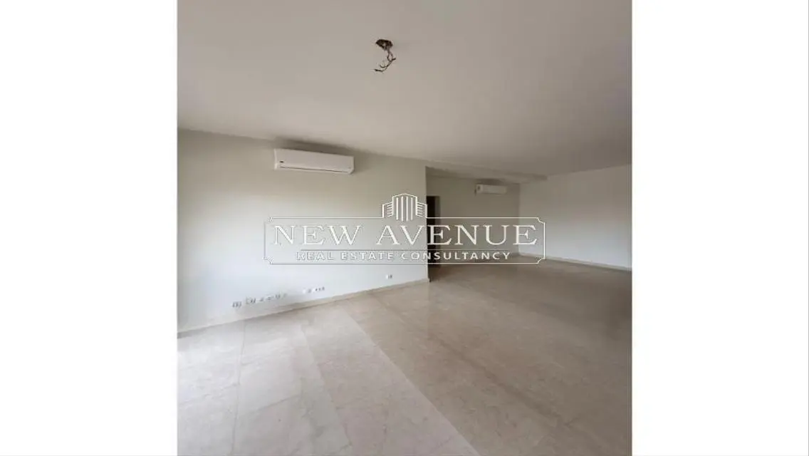 Luxury Apartment on a Major Landmark with 143 sqm