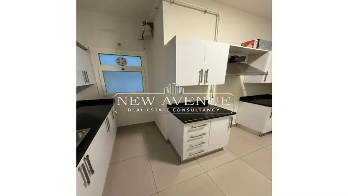 Luxury Apartment on a Major Landmark with 143 sqm