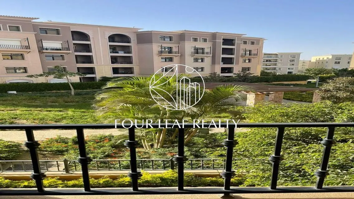 Luxurious Apartment with Private Pool and Garden in Prime Location
