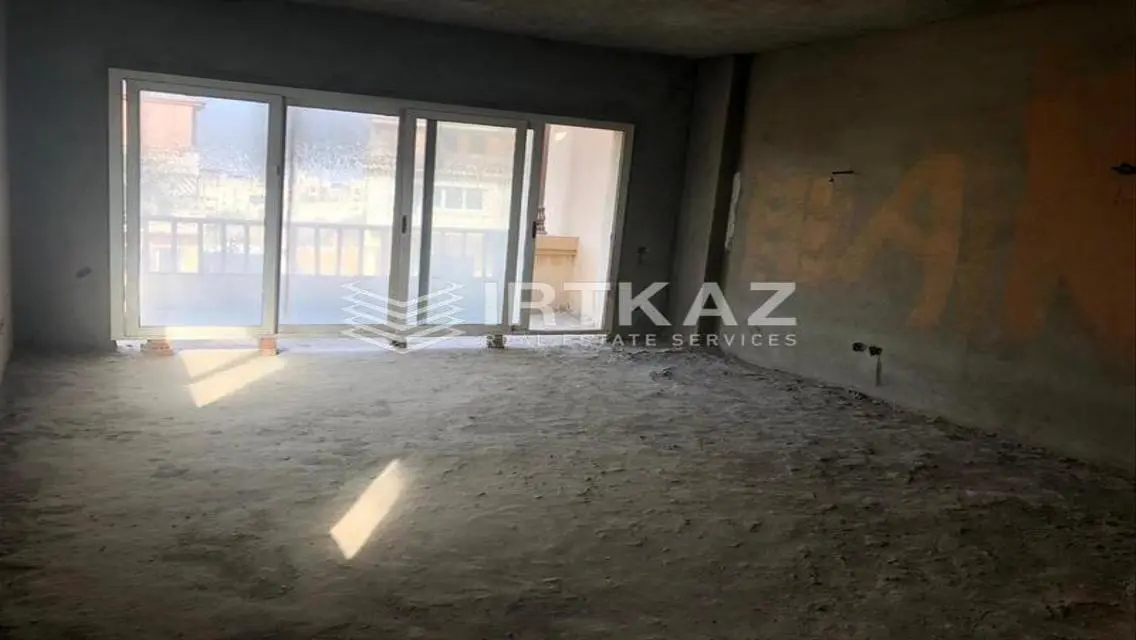 فيلا فاخرة بمساحة 600 متر للبيع