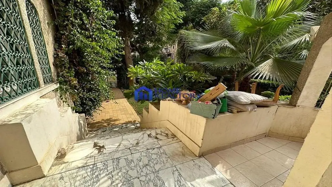 Unique Ground Floor Apartment with Private Garden for Rent in Maadi - Sarayat