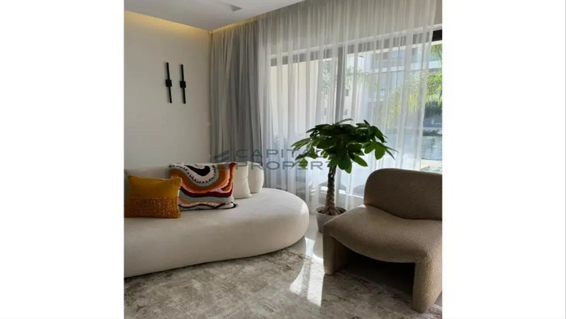 Stunning Lakeside Apartment for Sale