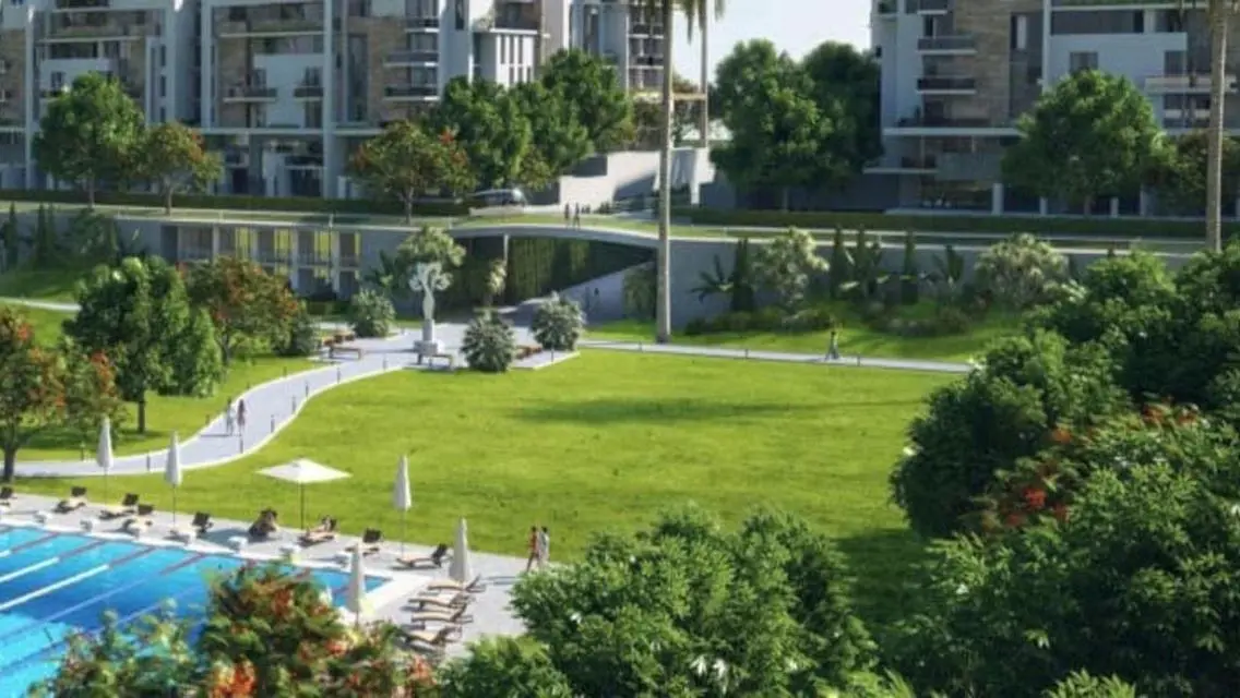 Luxury Apartment with Private Garden and Shared Pool