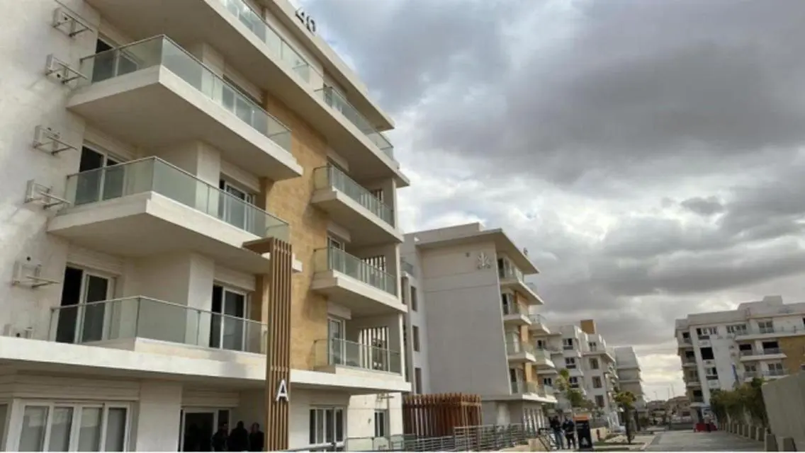 Luxury Apartment with Private Garden and Shared Pool