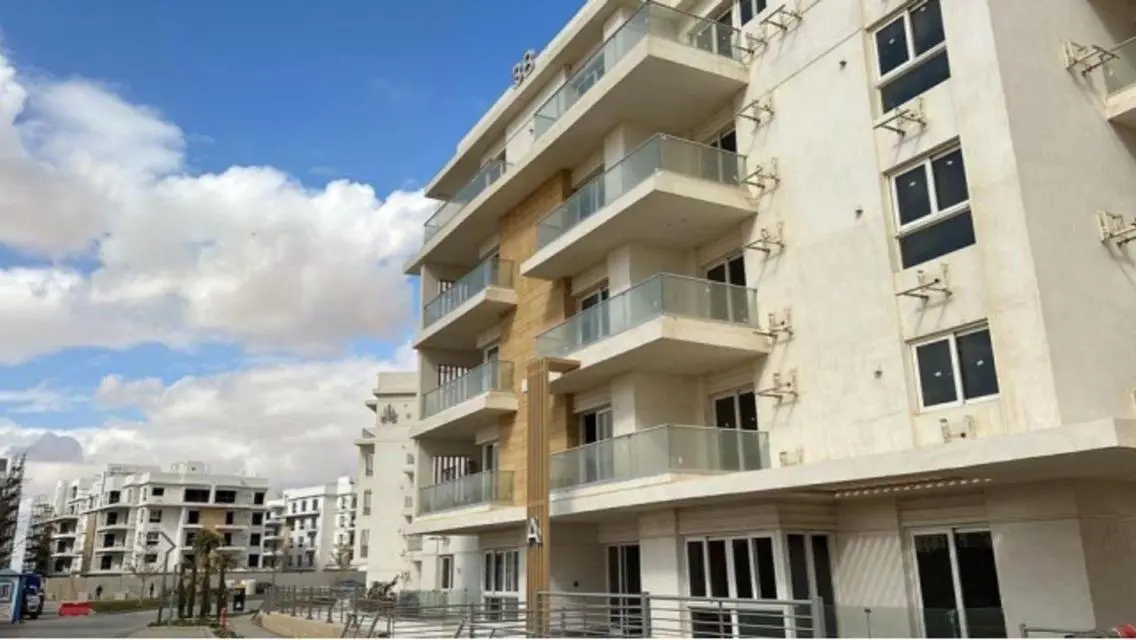 Luxury Apartment with Private Garden and Shared Pool