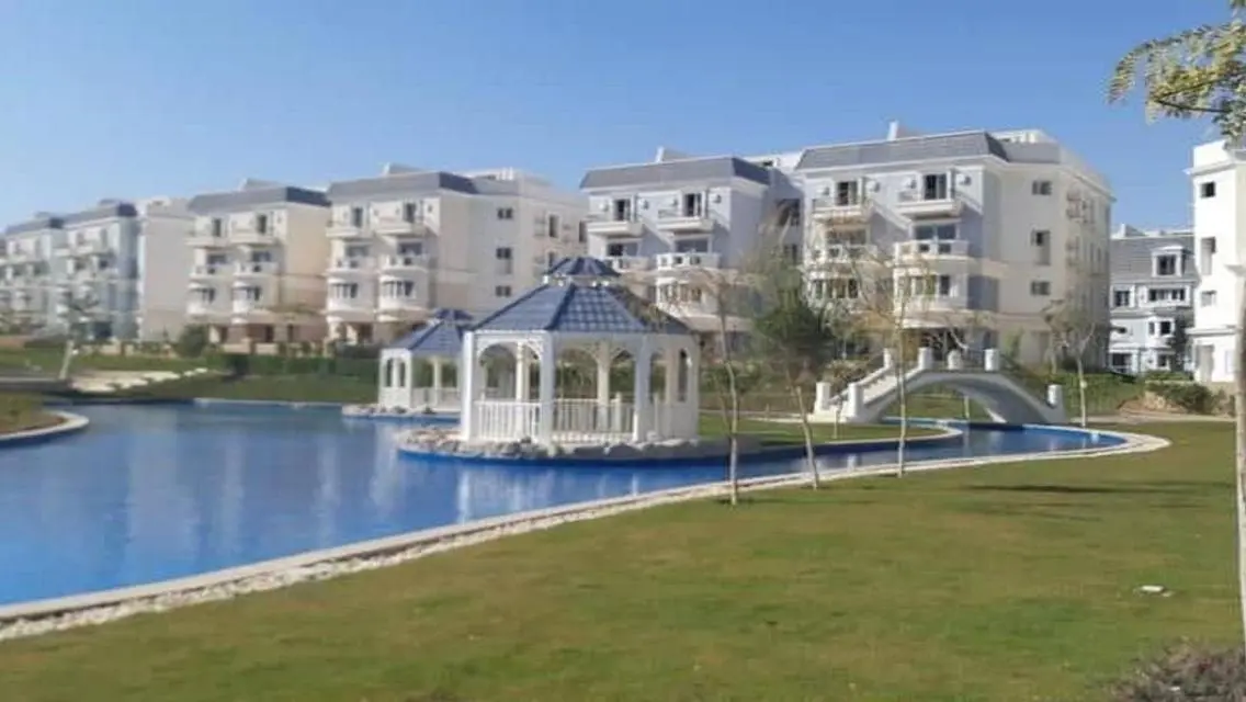 Luxury Apartment with Private Garden and Shared Pool