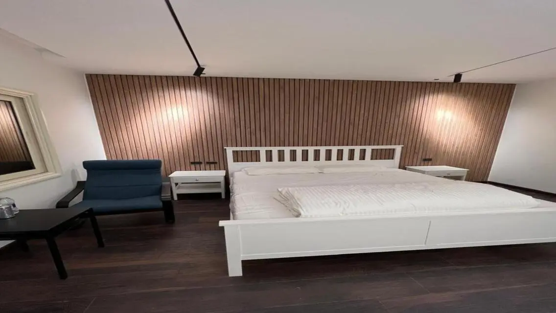 Luxury Apartment with Maid Room and Private Garden