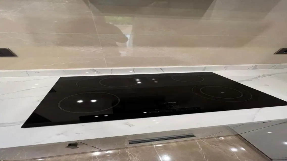 Luxury Apartment with Maid Room and Private Garden
