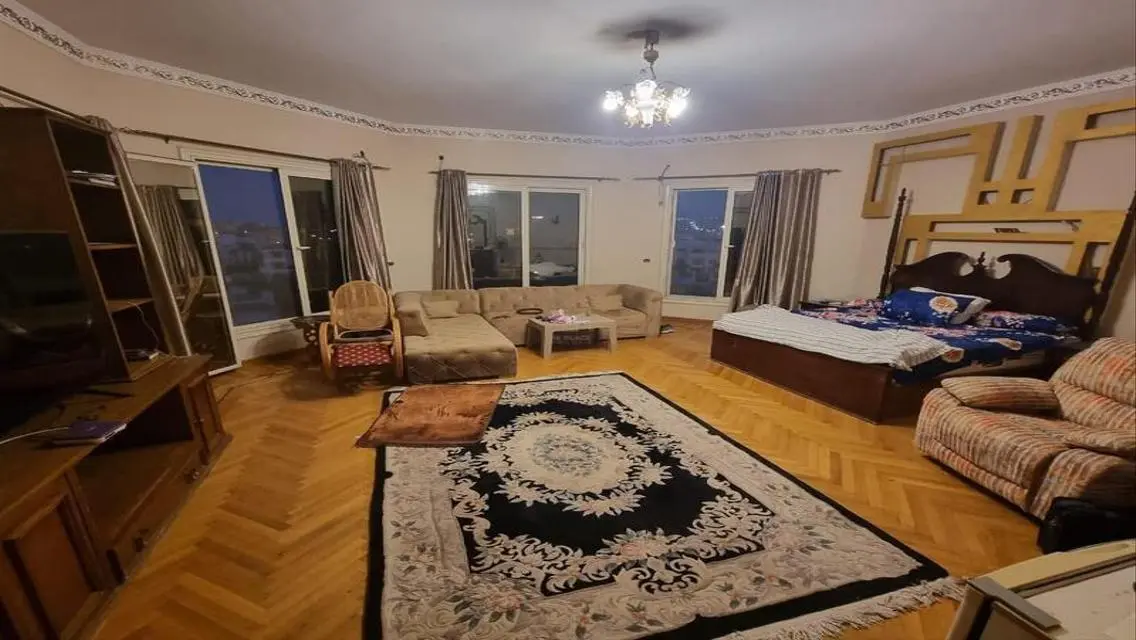 Luxury Palace for Sale in the Heart of the City