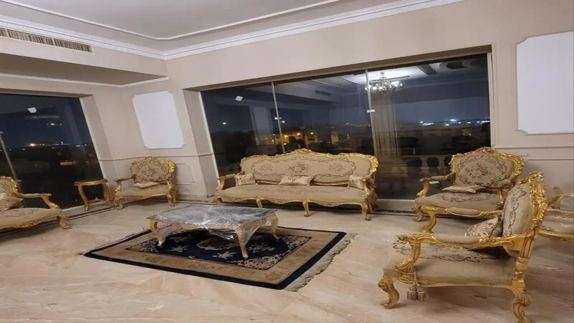 Luxury Palace for Sale in the Heart of the City
