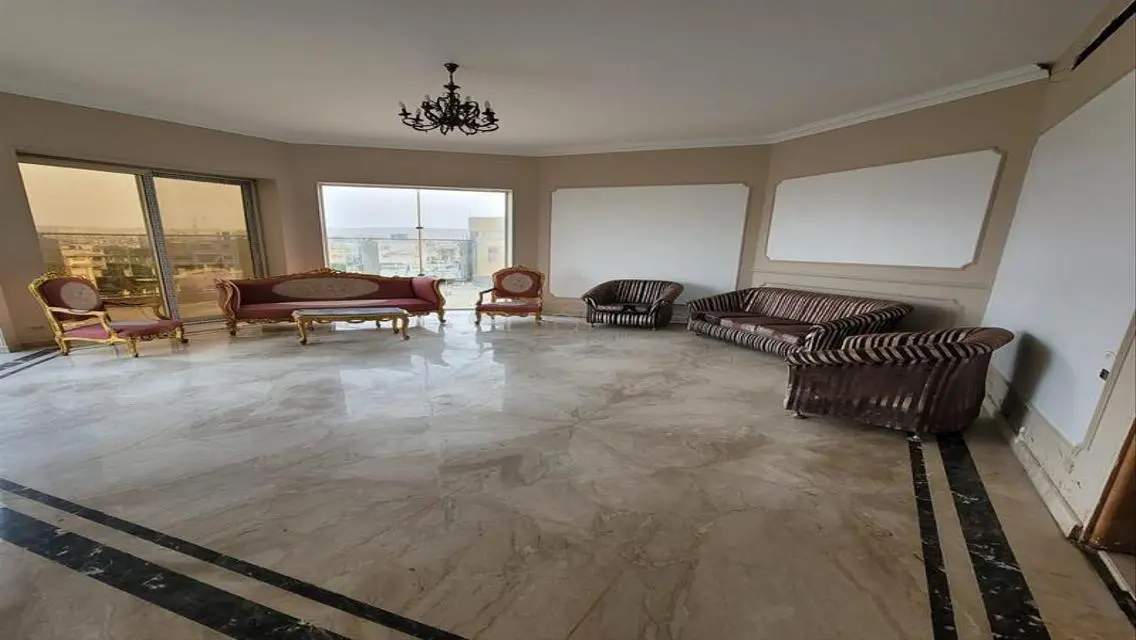 Luxury Palace for Sale in the Heart of the City