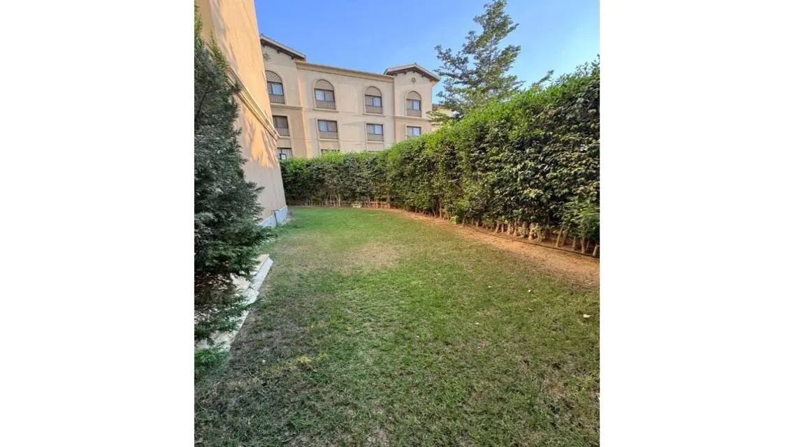 Luxurious Apartment for Rent with Spacious Layout and Garden View