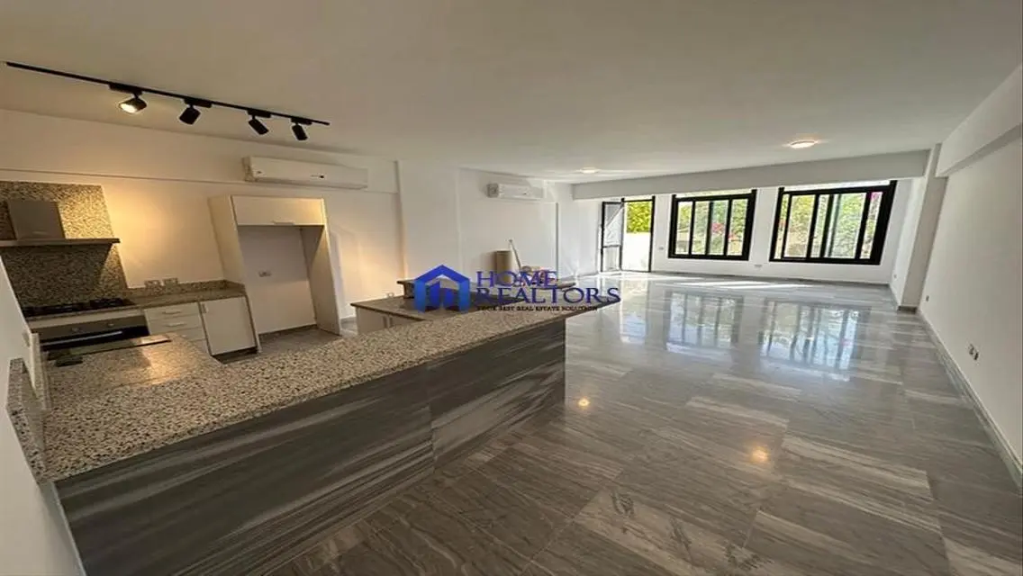 Modern Duplex for Rent in West Golf Compound