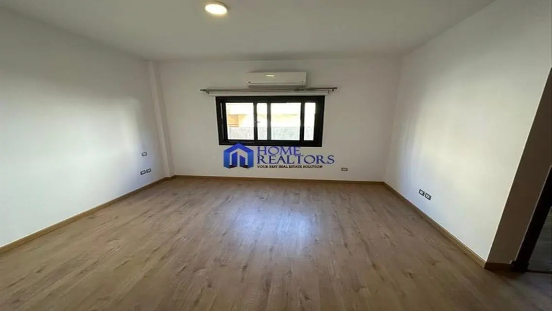 Modern Duplex for Rent in West Golf Compound