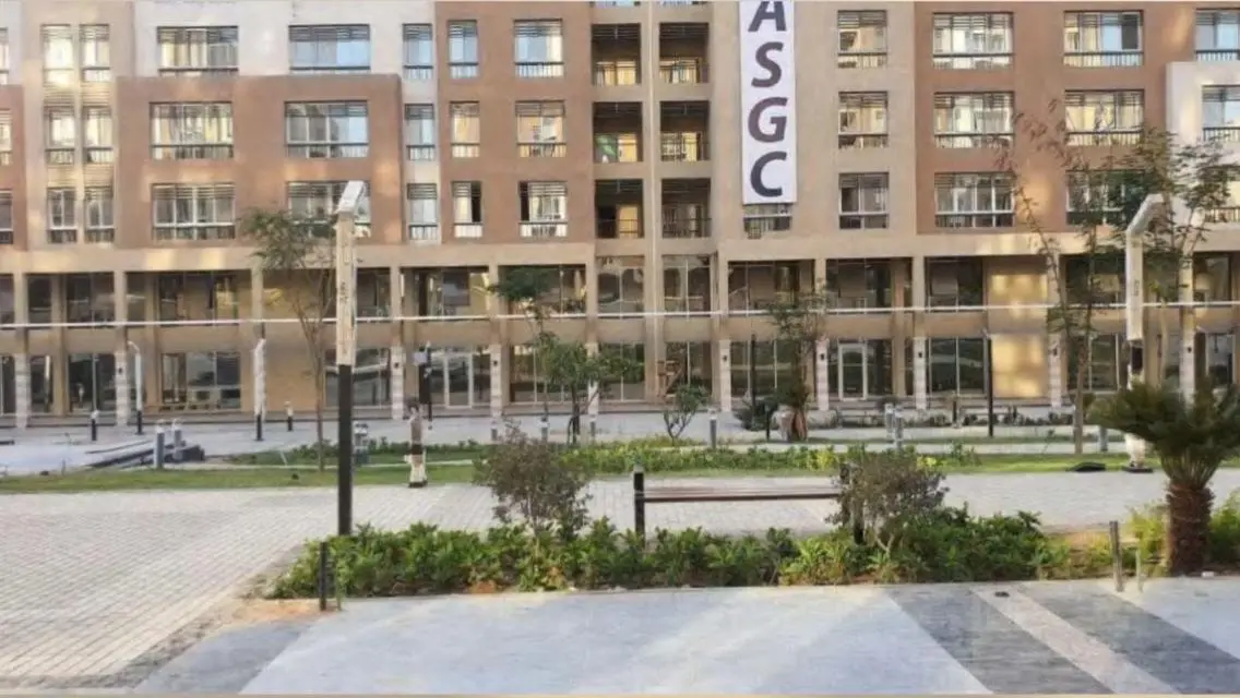 Luxury Apartment with Balcony and Shared Pool