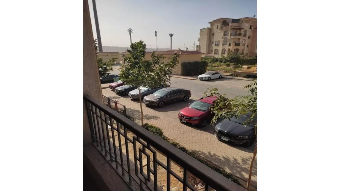 شقة فاخرة للبيع في منطقة مميزة