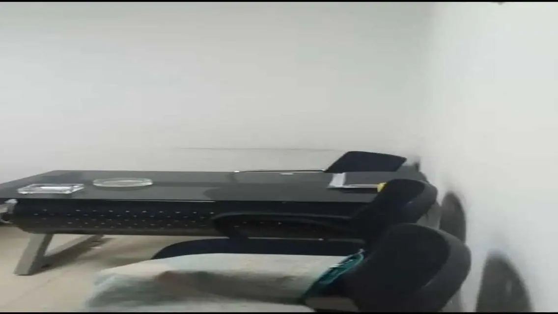 شقة فاخرة للإيجار بمساحة مناسبة وسعر مغري