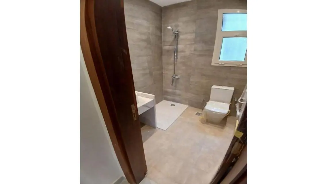 Stunning 156 sqm Apartment in Prime Location