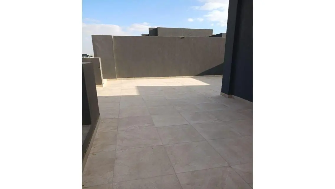 Stunning 156 sqm Apartment in Prime Location