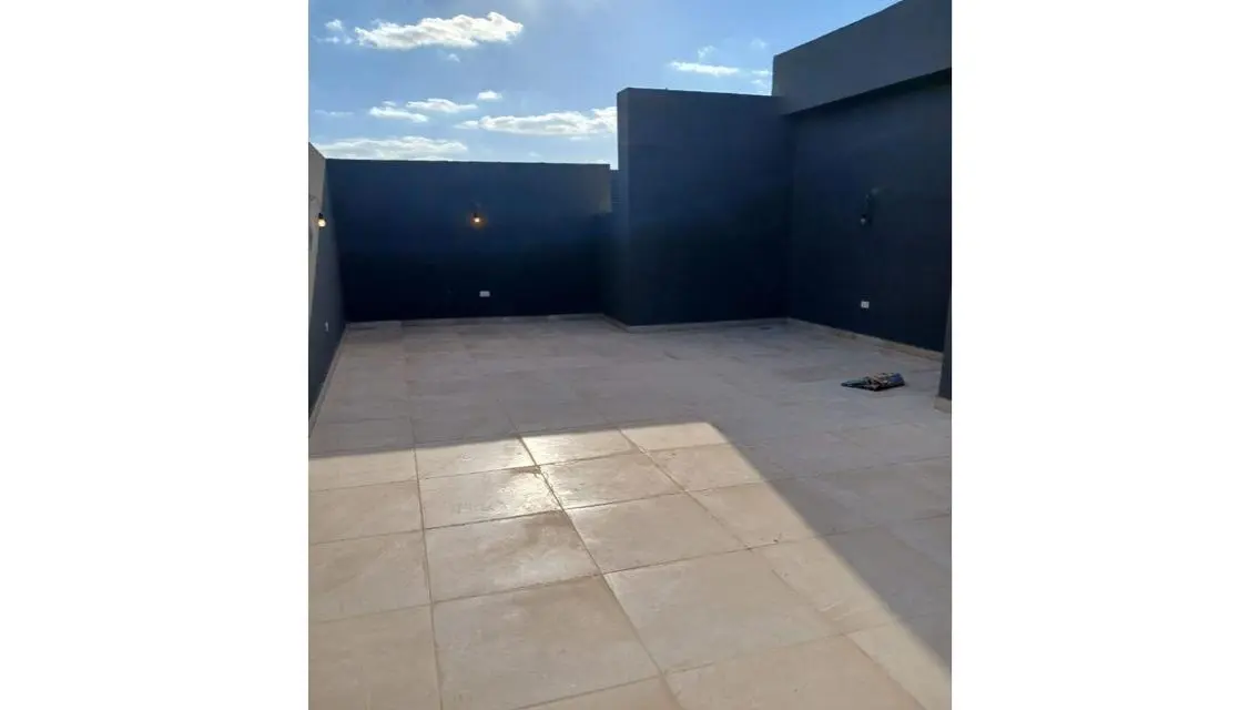 Stunning 156 sqm Apartment in Prime Location